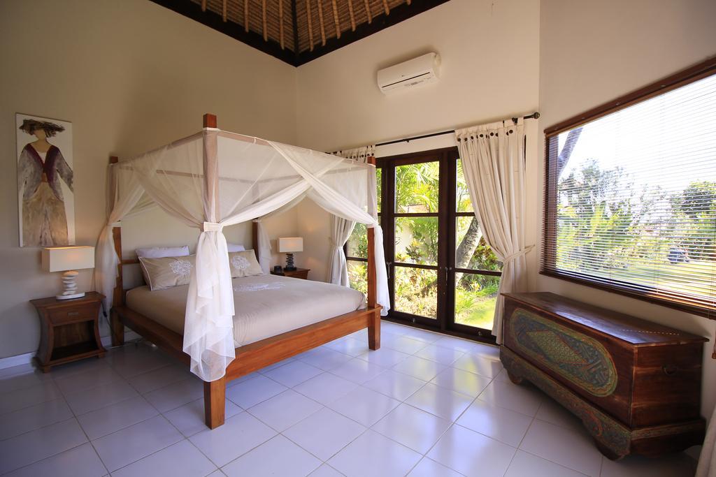 Kembali Villa